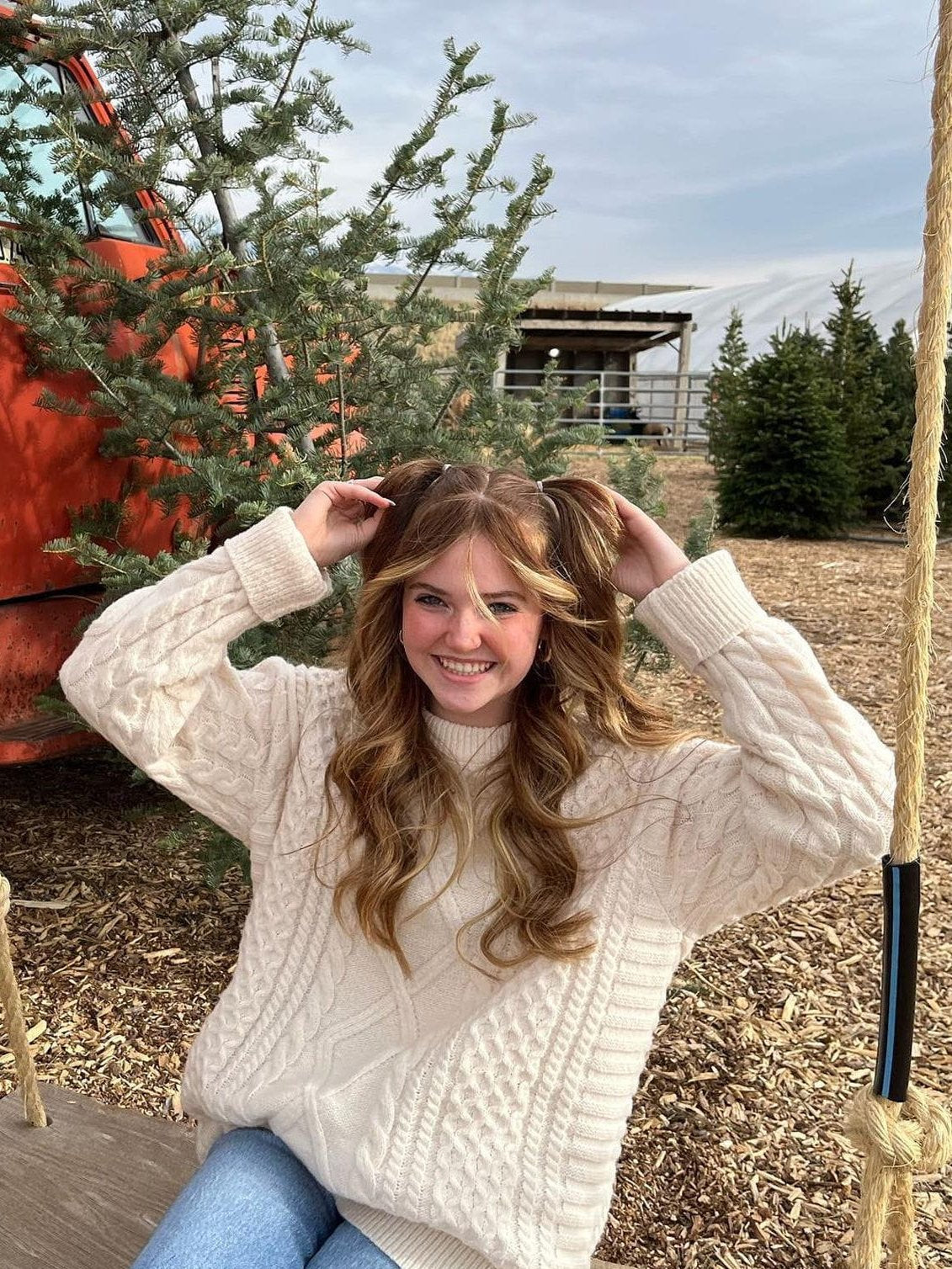 Isabella – Atmungsaktiver Damen-Strickpullover mit Zopfmuster