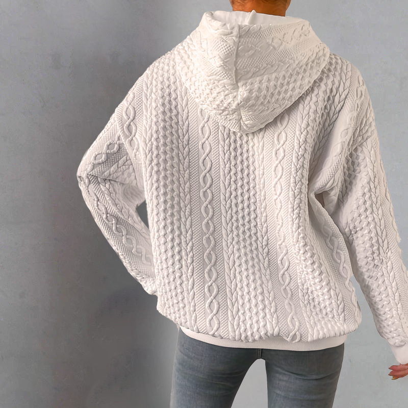 Lucia – Kabelstrick-Hoodie für Damen mit urbanem Charme