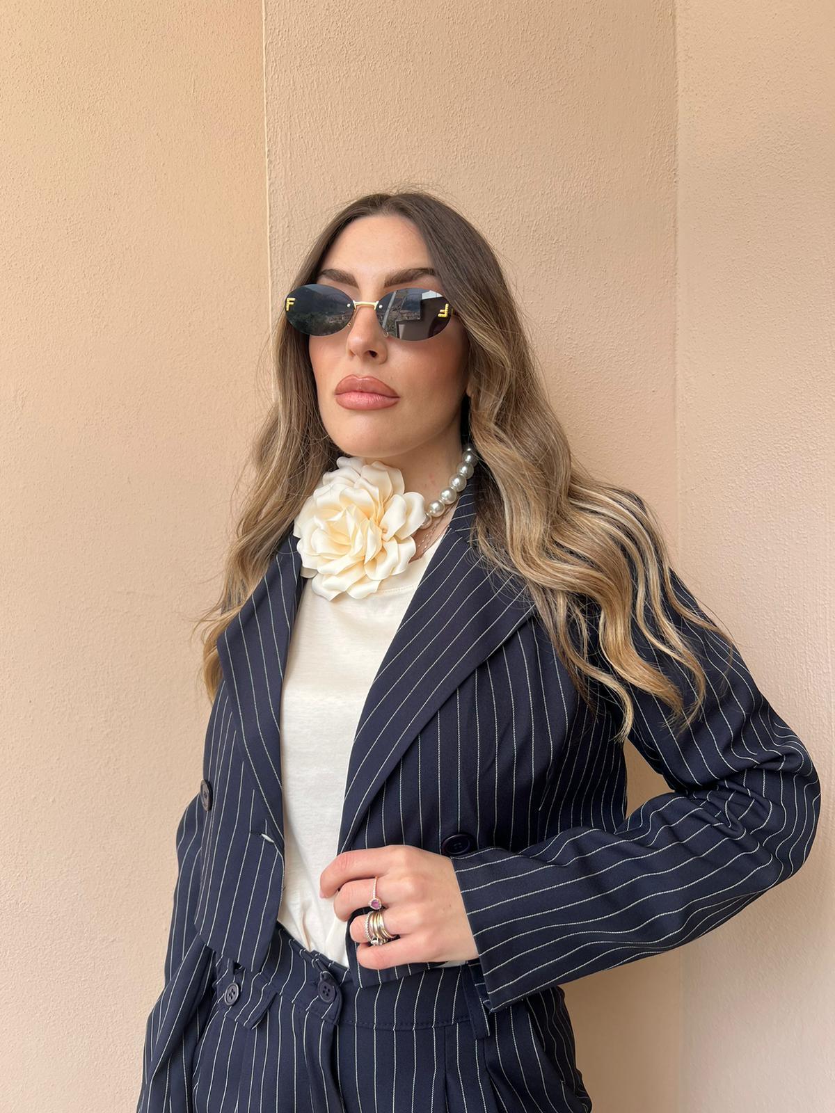 Marimar – Set aus übergroßem Damenblazer und Shorts