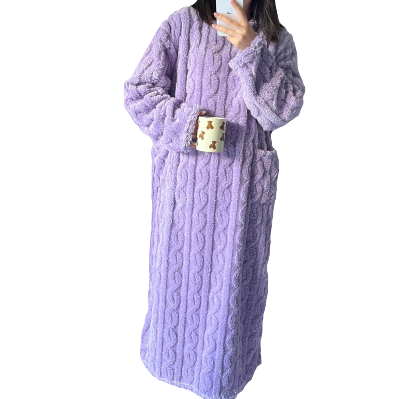 Elena – Luxuriöse Korallensamt Damen Winter-Hausmode