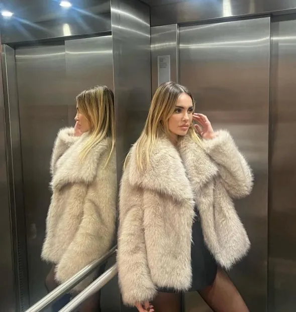 Sofia – Glamouröser Kunstpelzmantel für Damen