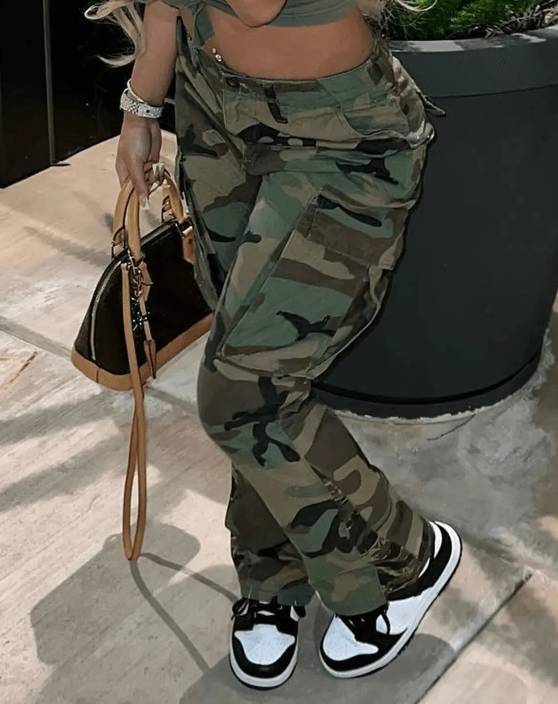 Isabella – Stretch-Fit Damen Chic Camo Cargohose