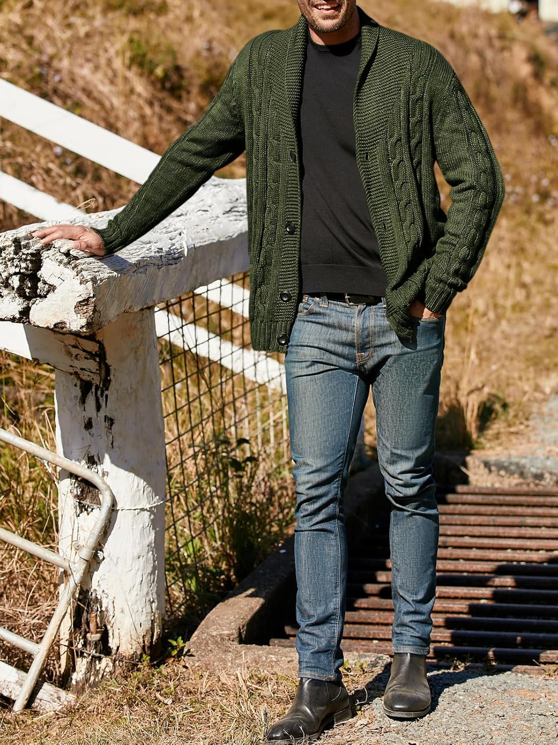 Lorenzo – Slim-Fit Herren Strickjacke mit Zopfmuster