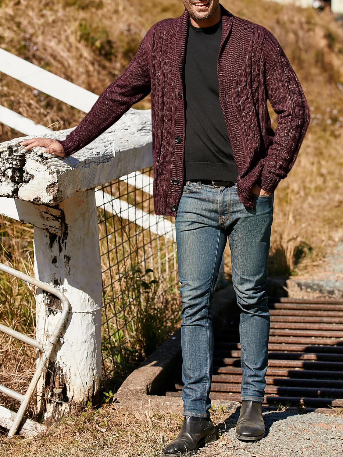 Lorenzo – Slim-Fit Herren Strickjacke mit Zopfmuster