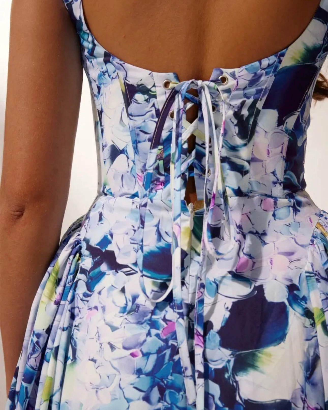 Sophie – Elegantes Ärmelloses Blumenkleid für Frauen