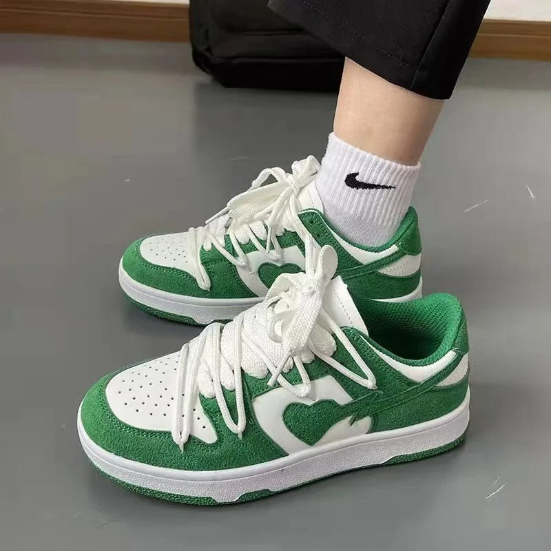 Leonardo – Limited Edition Herren-Sneaker mit Herz-Print