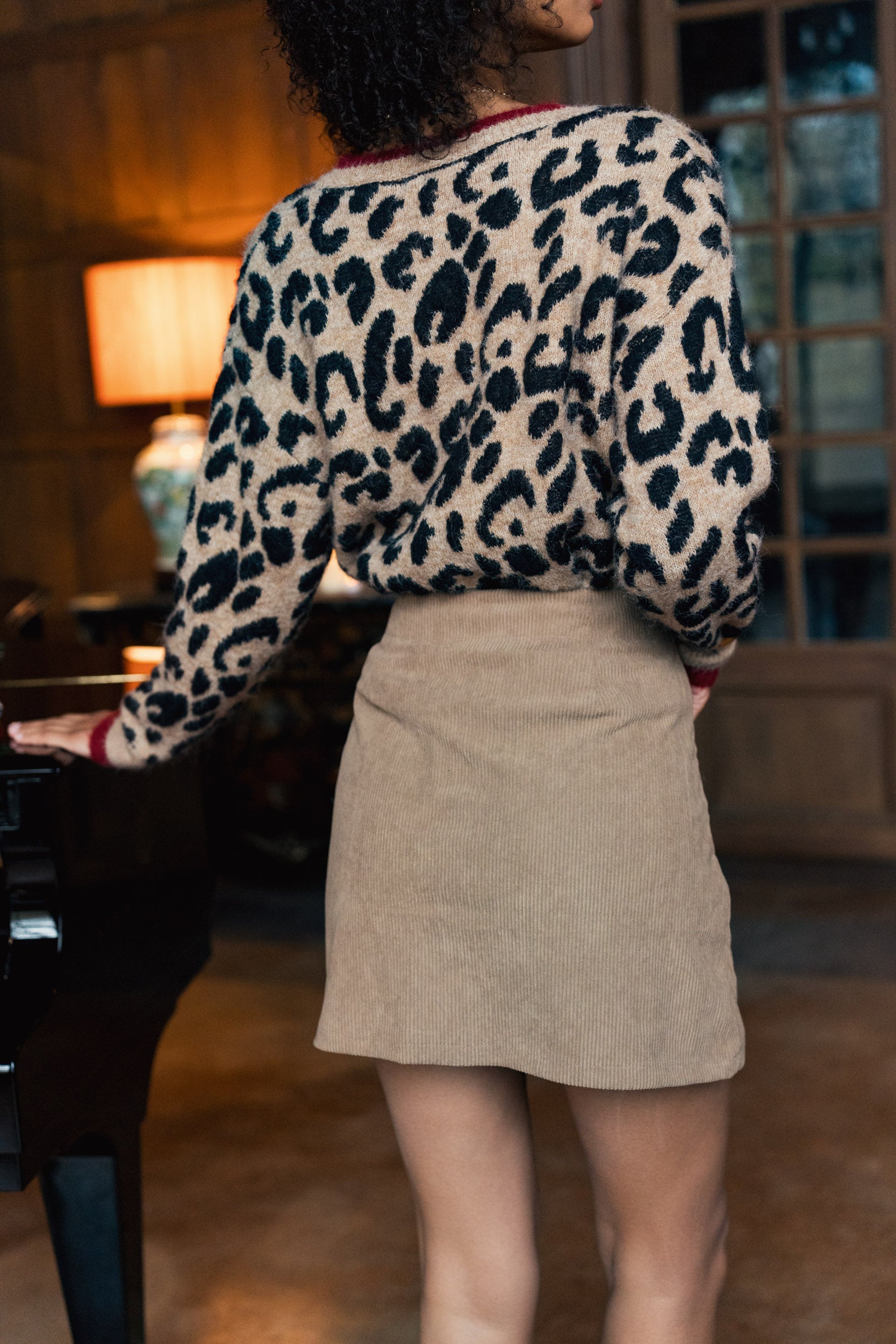 Amara – Chic Leopardprint Strickjacke