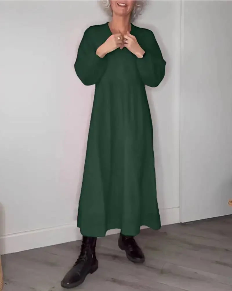 Mara – Schwarzes Oversize-Kleid für Damen mit V-Ausschnitt und Taschen