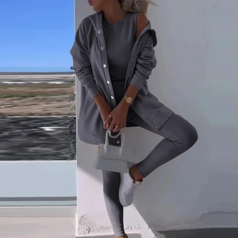 Lara – Elegantes 3-Teiler-Sportoutfit für Damen