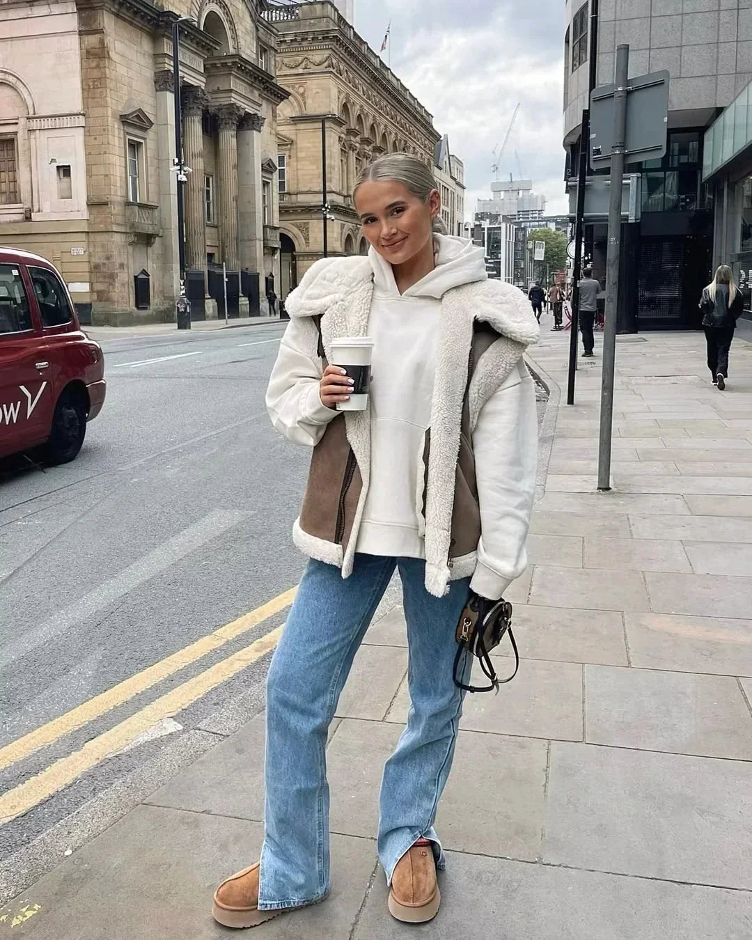 Isabella – Winter Luxe Ärmelose Weste für Damen