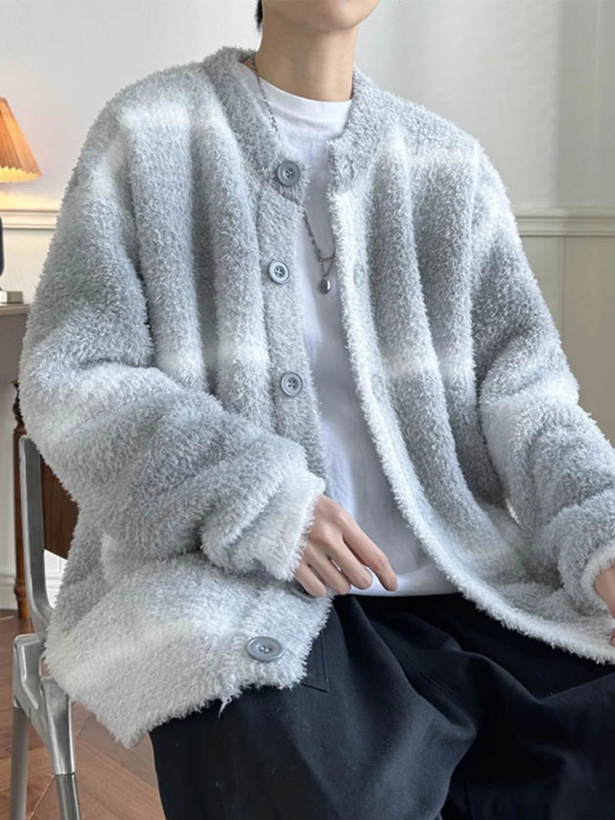 Luca – Gradient-Streifen Herren Rundhals-Cardigan