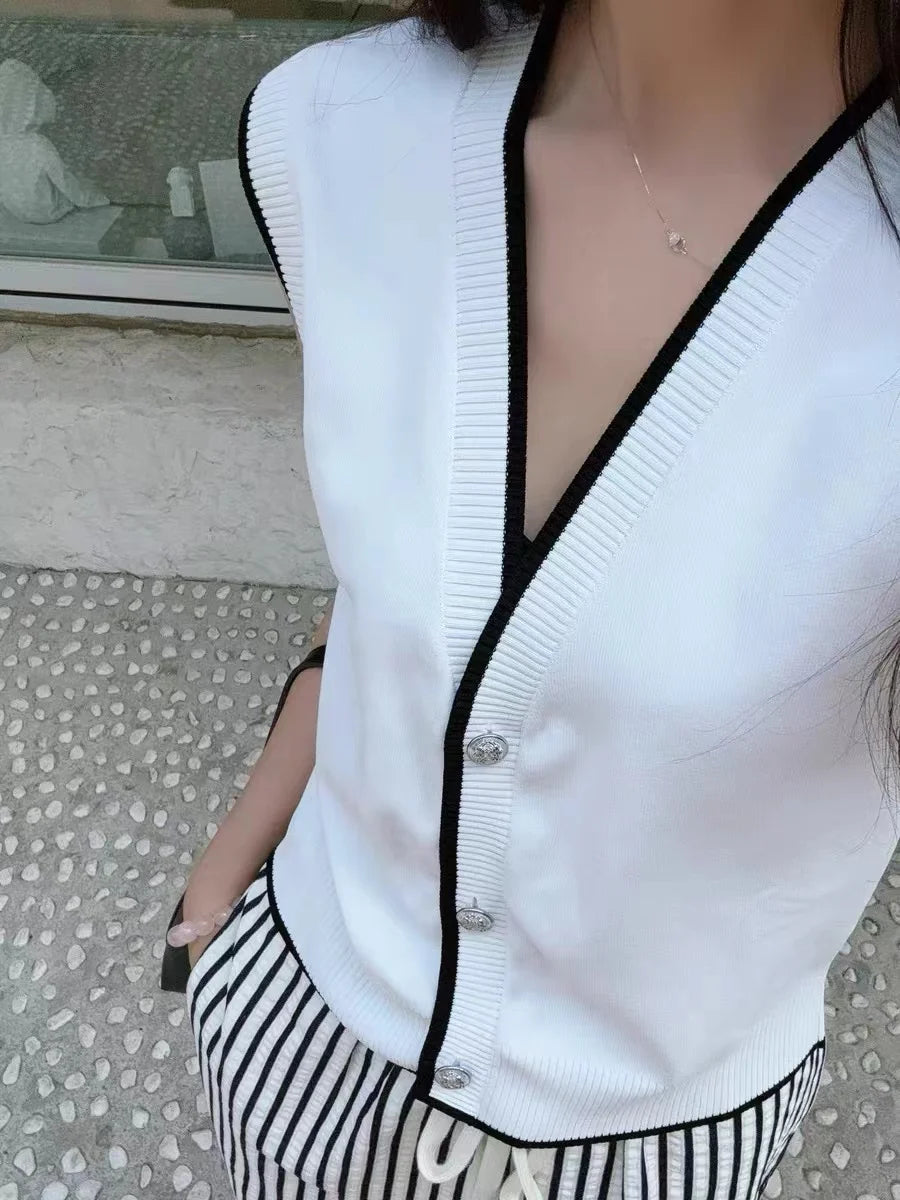 Charlyn – Damen Strickweste für den Alltag