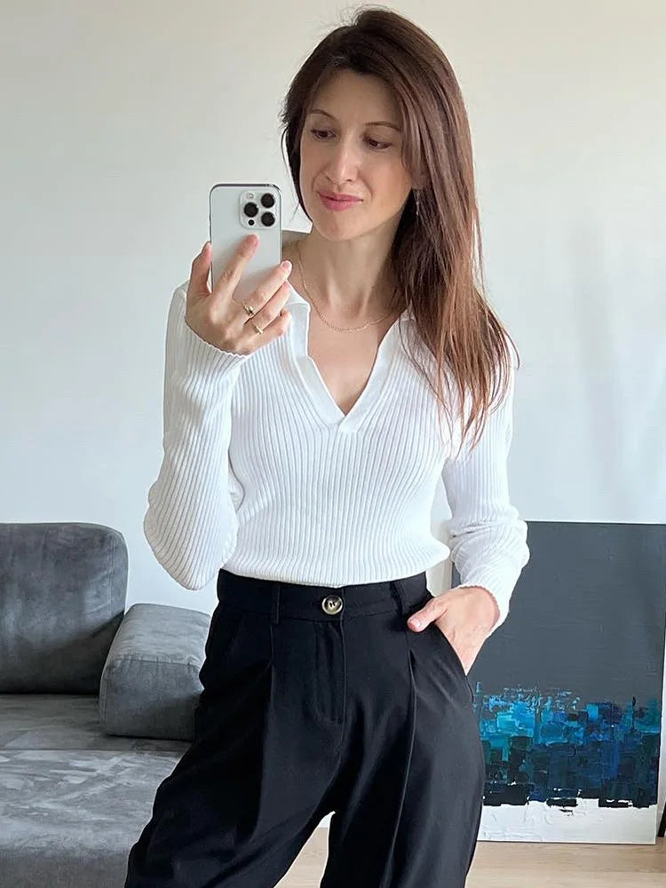 Charlotte – Elegante Damen-Strickjacke