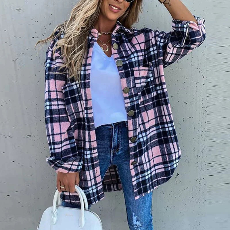 Isabelle – Karierte QuadroElegante Strickjacke für stilvolle Winterabende für Frauen