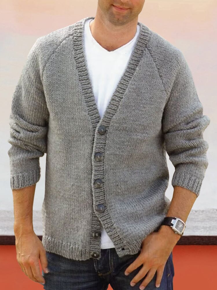 Luca – Lässige Herren Strickjacke mit V-Ausschnitt