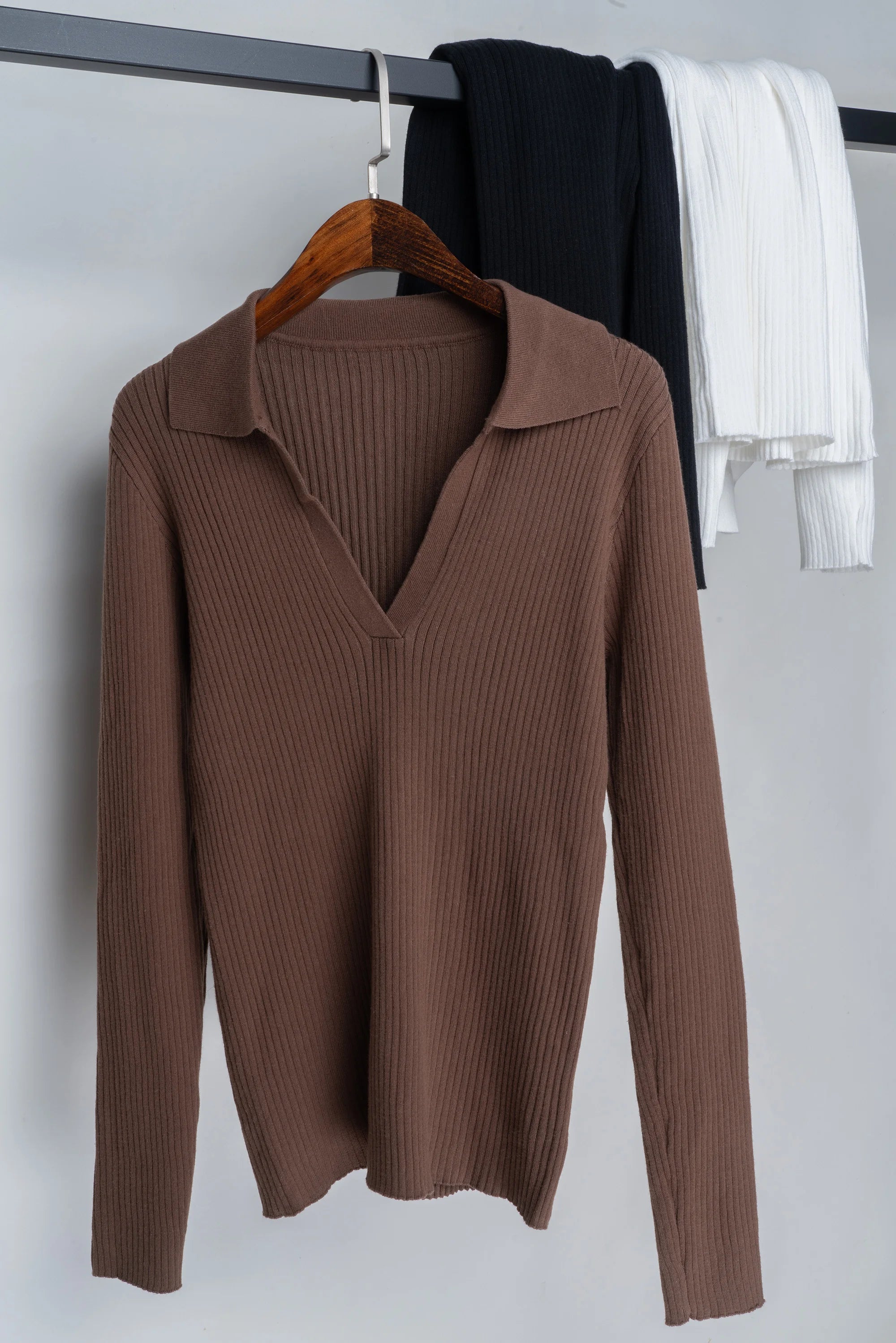 Charlotte – Elegante Damen-Strickjacke