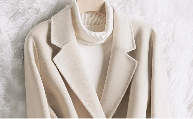 Isabella – Eleganter Street-Mantel für Frauen