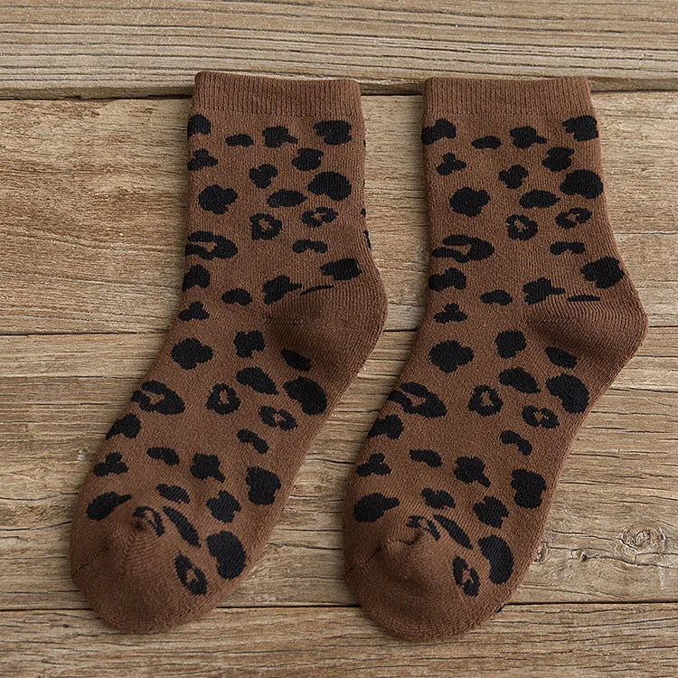 Elena – Spotted Leopard Print Damen Baumwoll-Socken