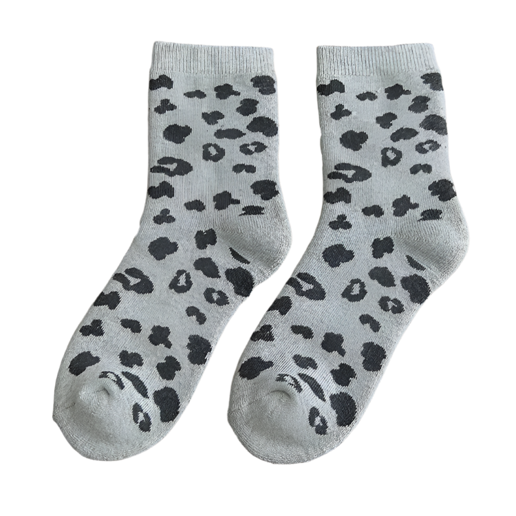 Elena – Spotted Leopard Print Damen Baumwoll-Socken