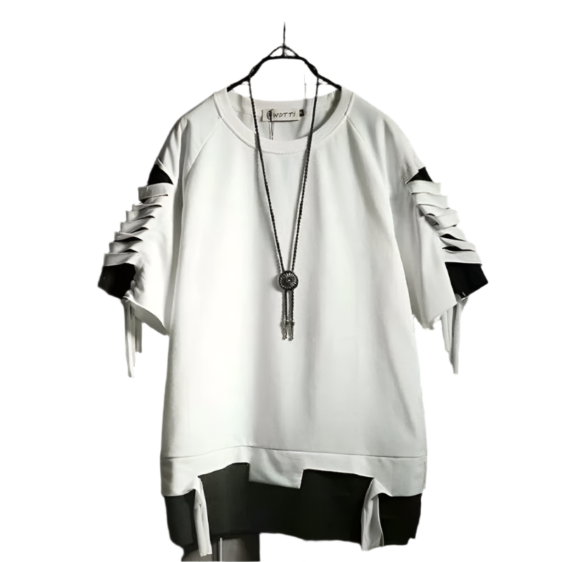 Marco – Black Y2K Herren Techwear T-Shirt mit Loch-Design