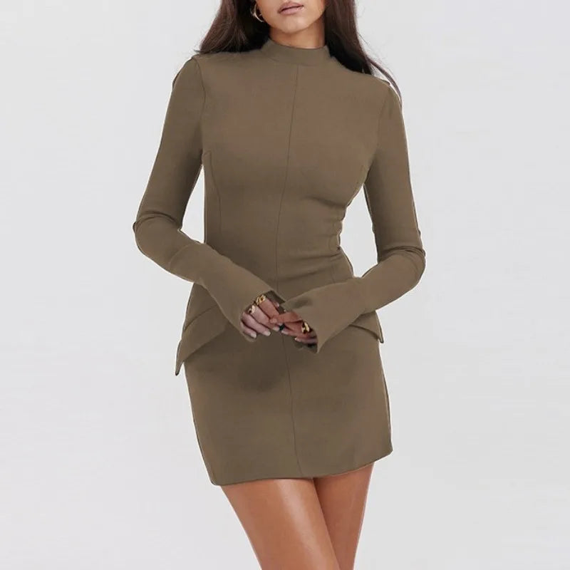 Giulia – Elegantes, modernes Minikleid für Damen