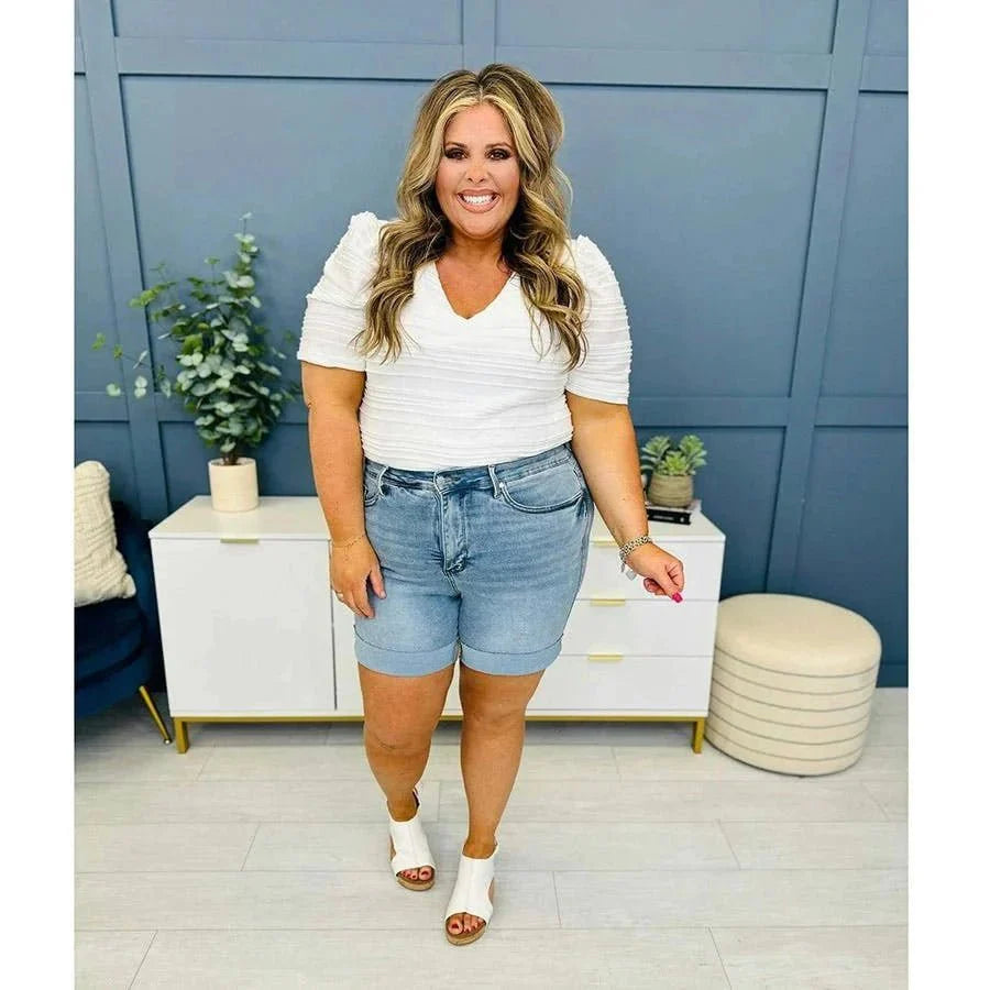 Camille – Figurbetonte Damen-Shorts mit Stretch