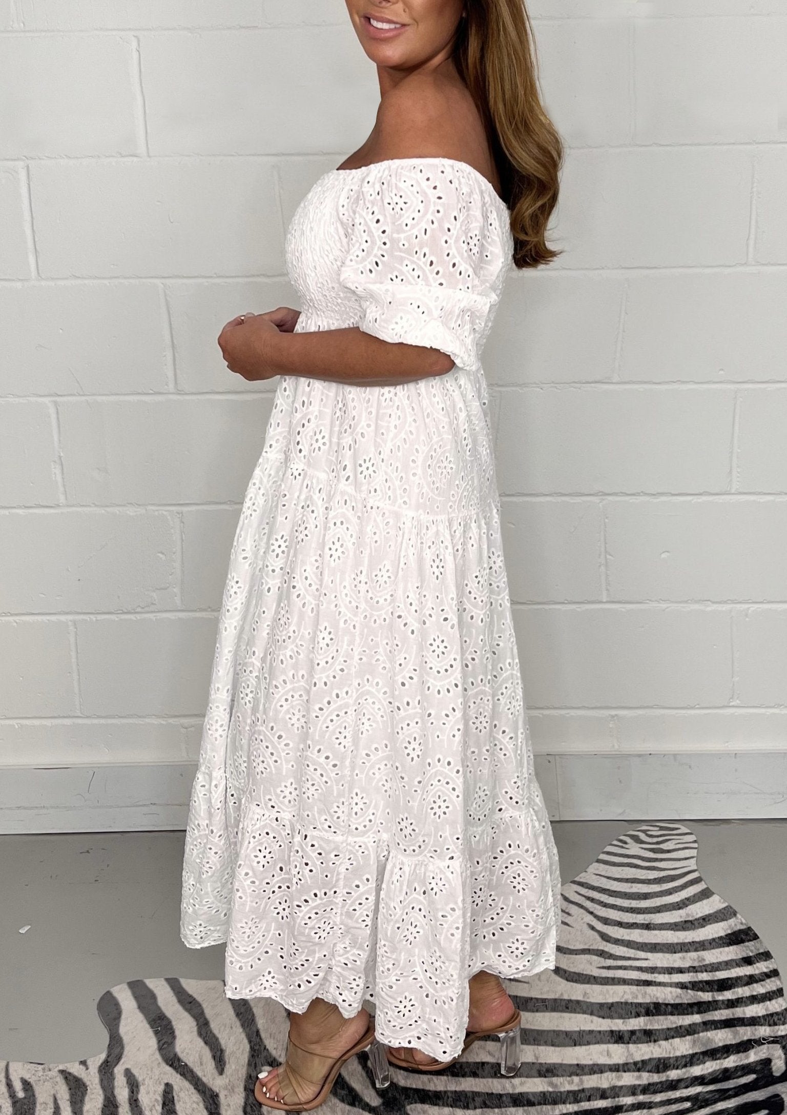 Lena – Lässiges Besticktes Kleid für Damen