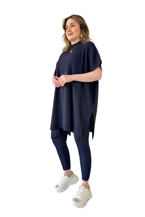 Luna – Modisches Zweiteiliges Strickset für Damen