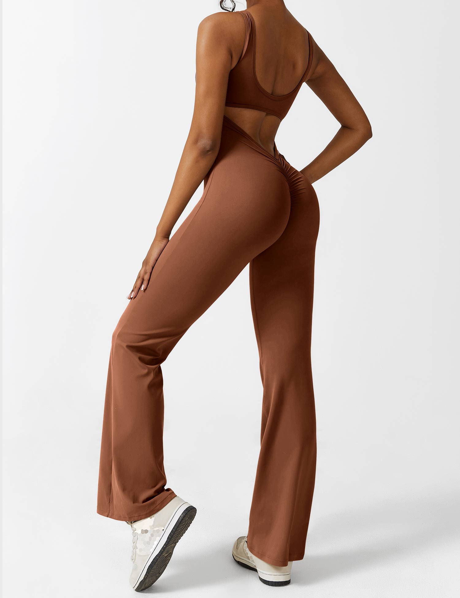 Sofia – Mühelos Eleganter Flare Jumpsuit