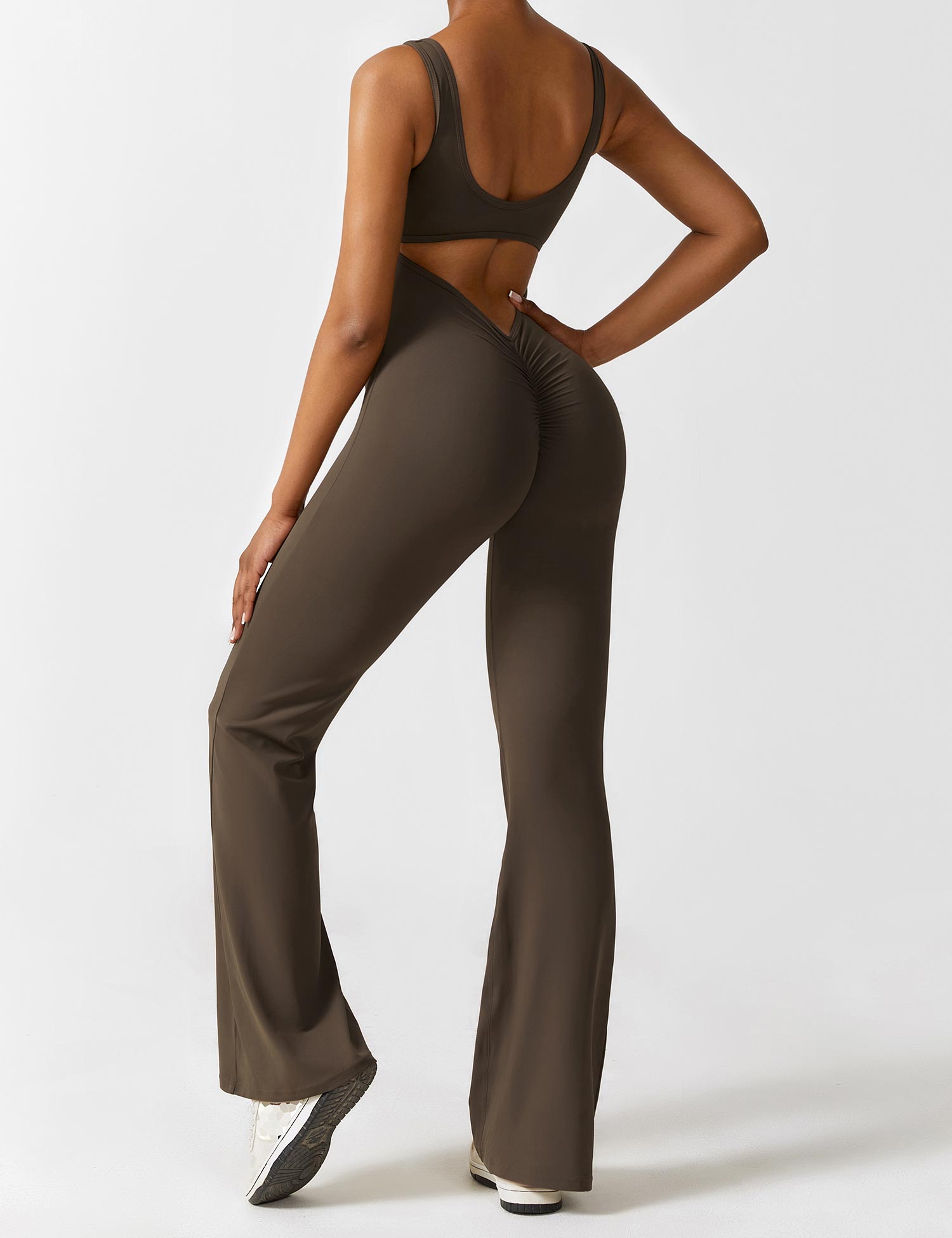 Lucia – Eleganter Damen-Jumpsuit