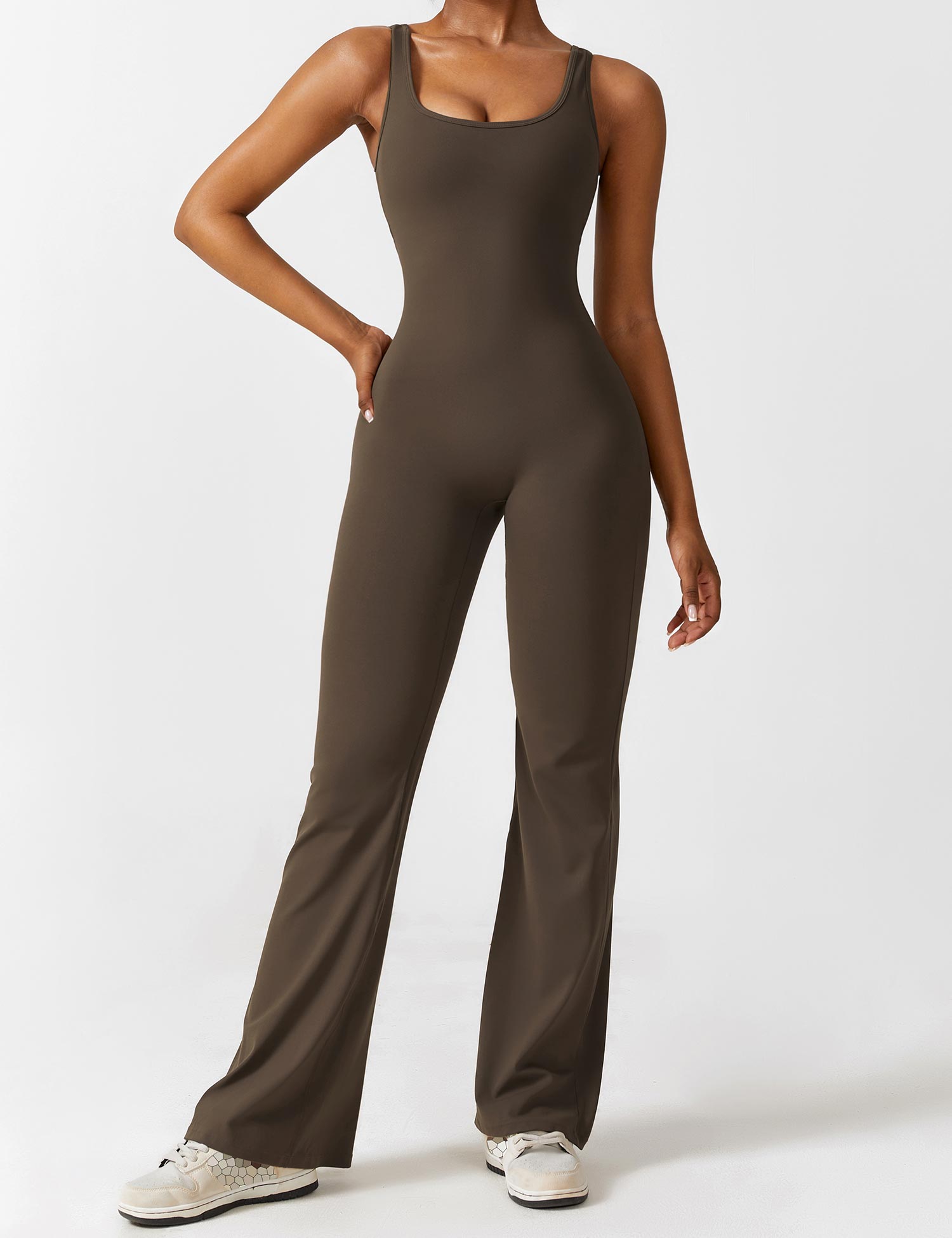 Sofia – Mühelos Eleganter Flare Jumpsuit