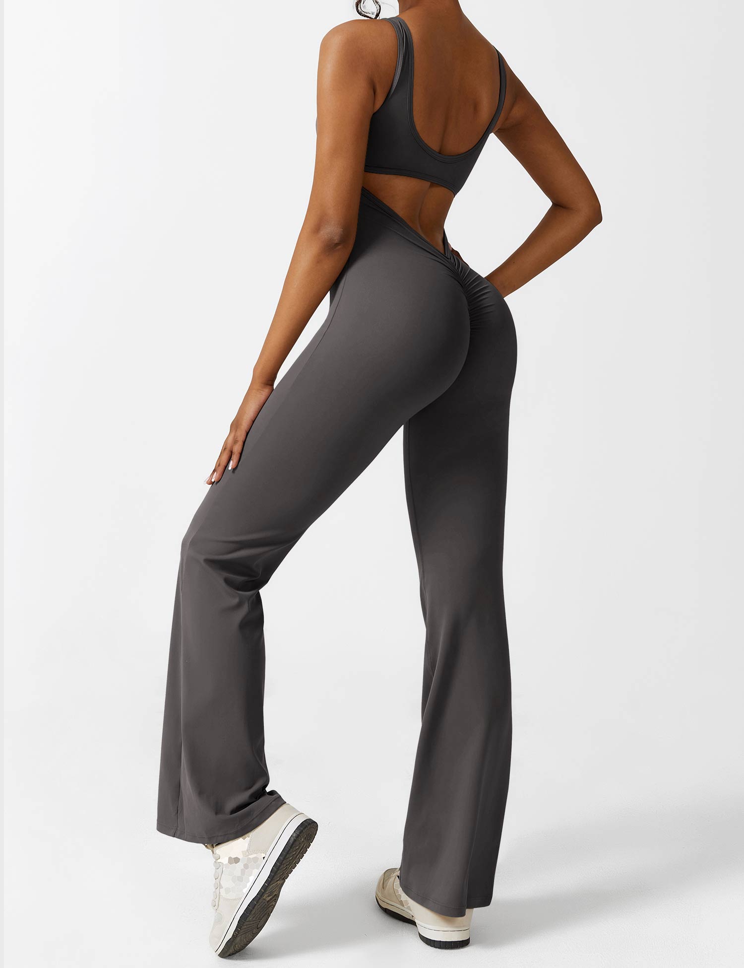 Sofia – Mühelos Eleganter Flare Jumpsuit