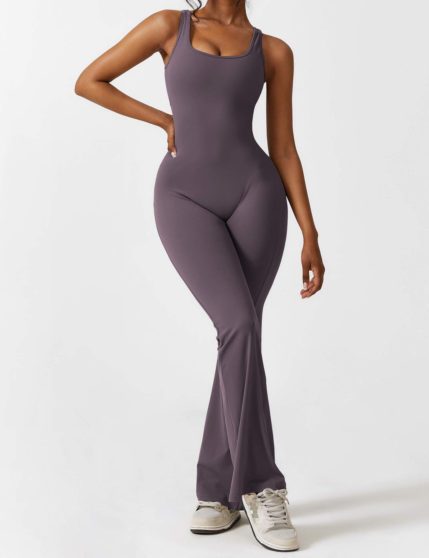Sofia – Mühelos Eleganter Flare Jumpsuit