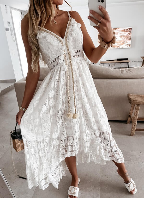 Chiara – Elegantes Kleid mit Schnürung und V-Ausschnitt für Frauen