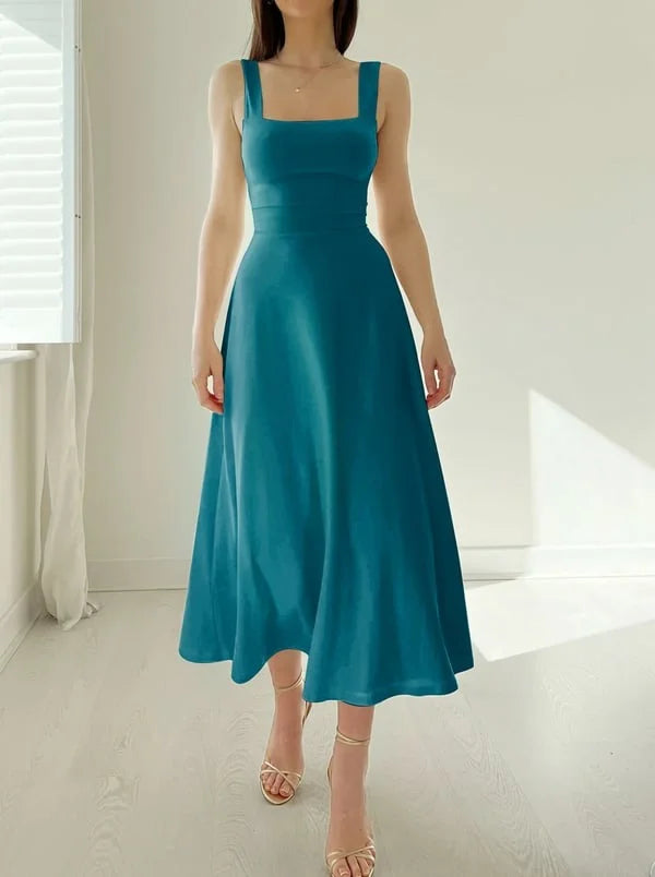 Isabella – Elegantes Damenkleid mit breiten Trägern