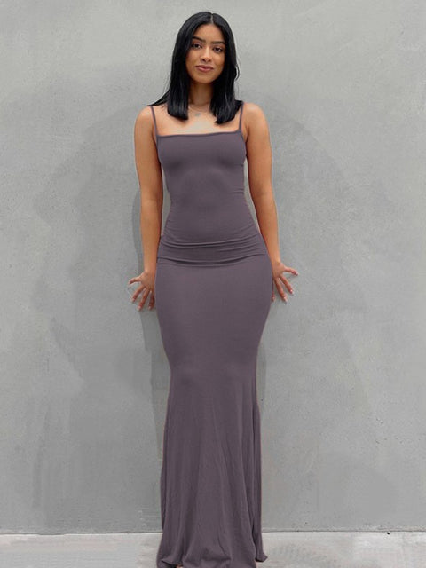 Clara – Elegantes Rückenfreies Maxikleid für Frauen