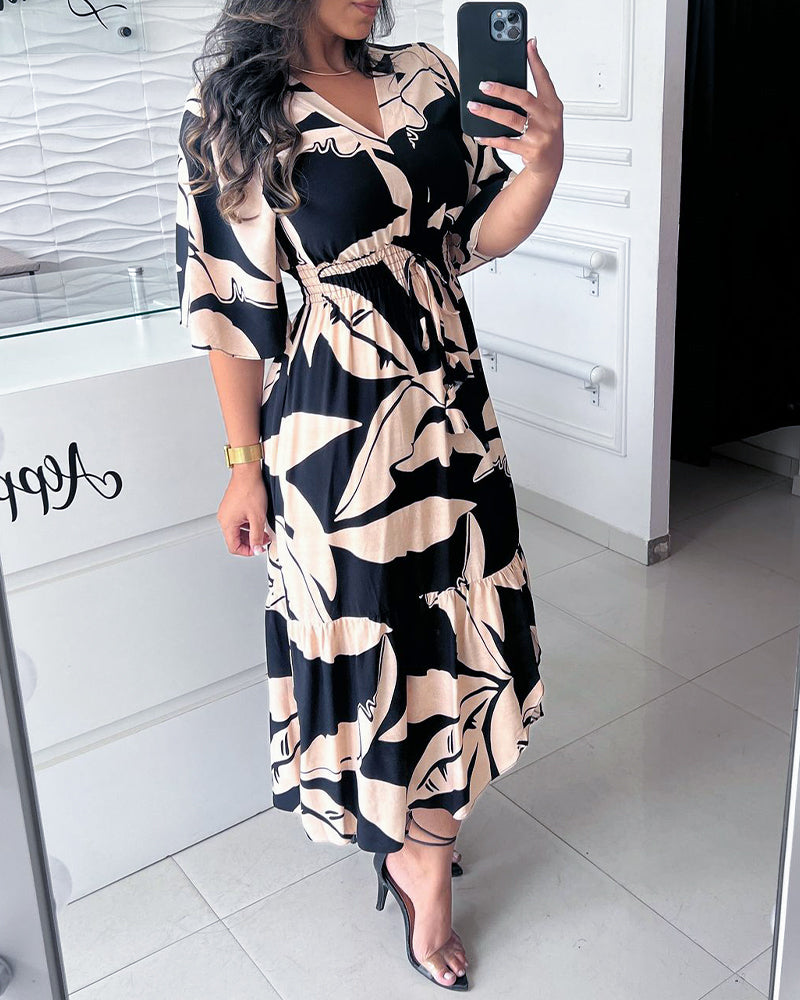 Camelia – Elegantes Damenkleid mit V-Ausschnitt