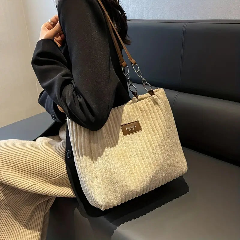 Caterina – Luxuriöse Kettenschultertasche für Damen