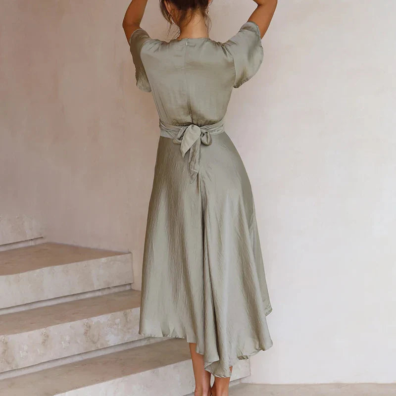 Giulia – Elegantes Midi-Kleid für Frauen