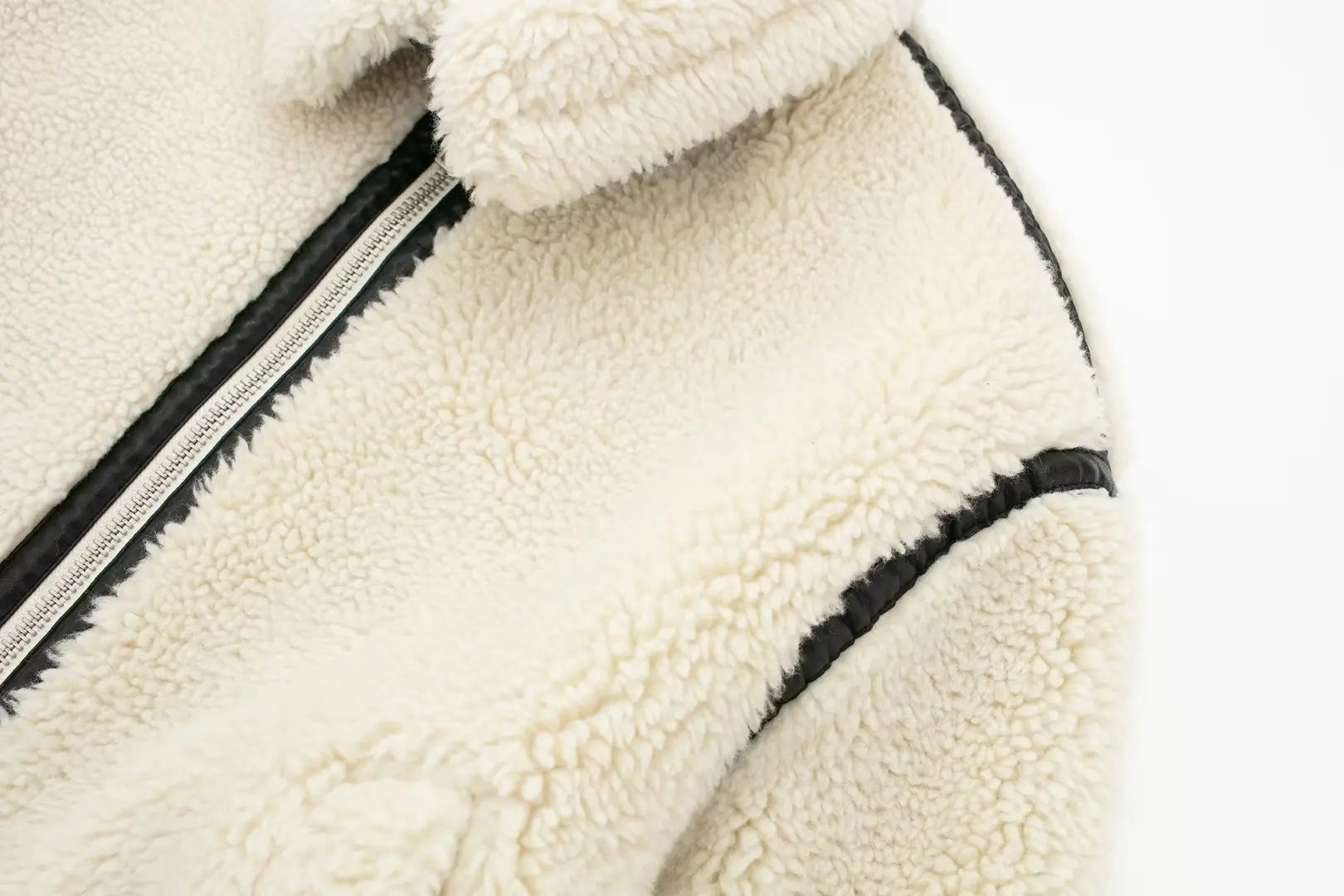 Binka – Schicke Damenjacke mit Stil und Komfort