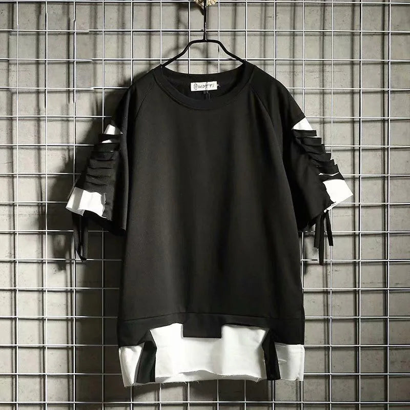 Marco – Black Y2K Herren Techwear T-Shirt mit Loch-Design