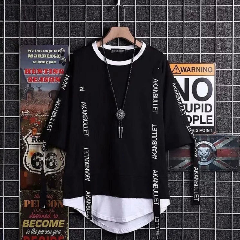 Marco – Black Y2K Herren Techwear T-Shirt mit Loch-Design