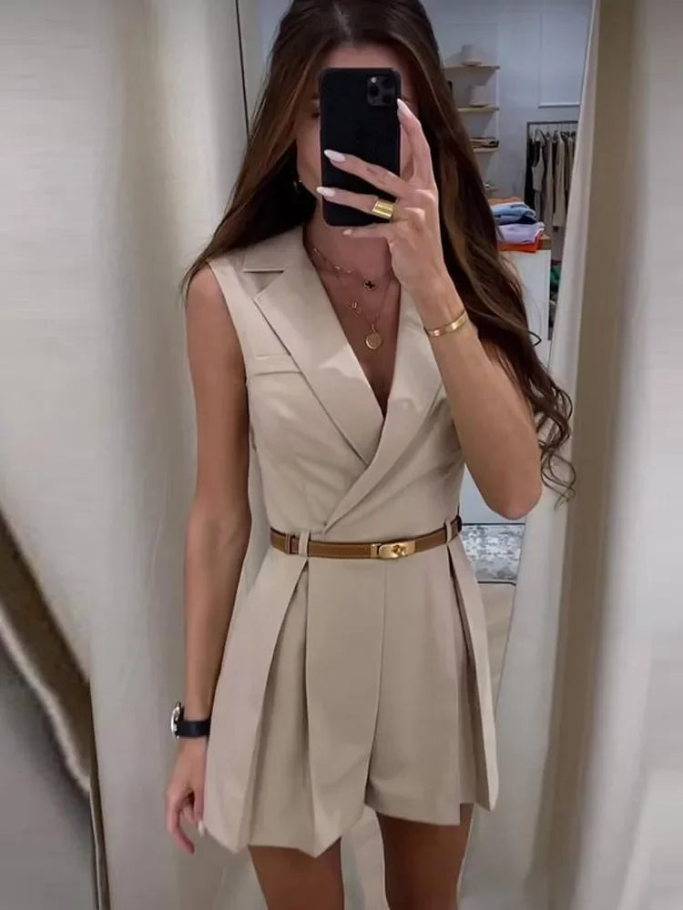 Mila – Eleganter Ärmelloser Jumpsuit für Damen