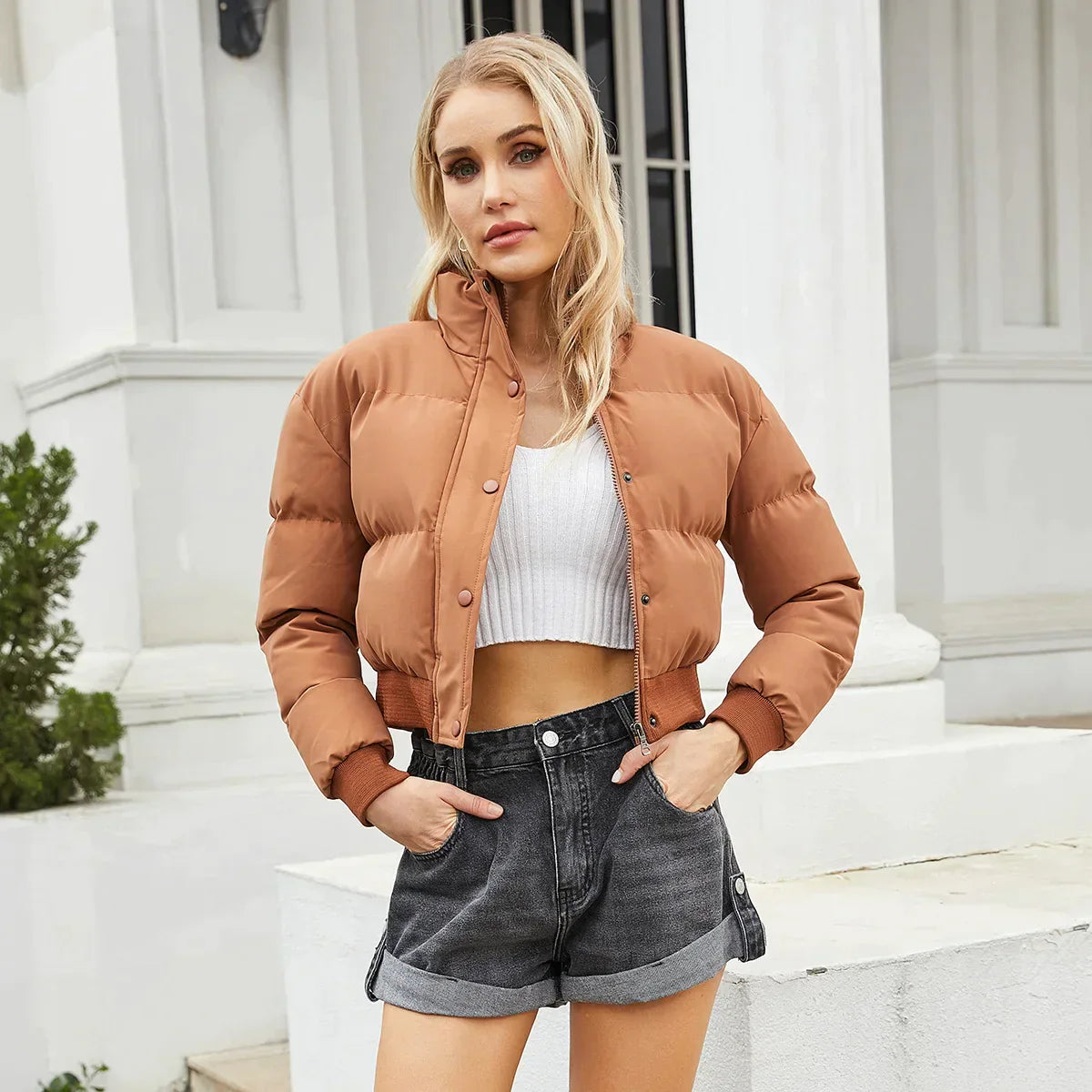 Lucia – Elegante Baumwoll-Rollkragenjacke für Damen