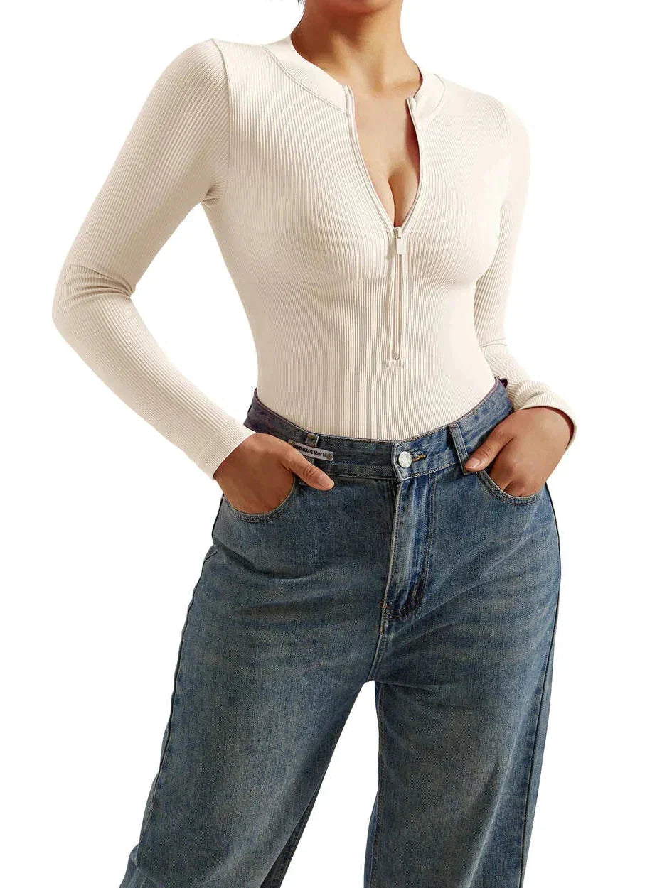 Camilla – Luxuriöser Nahtloser Gerippter Bodysuit für Frauen