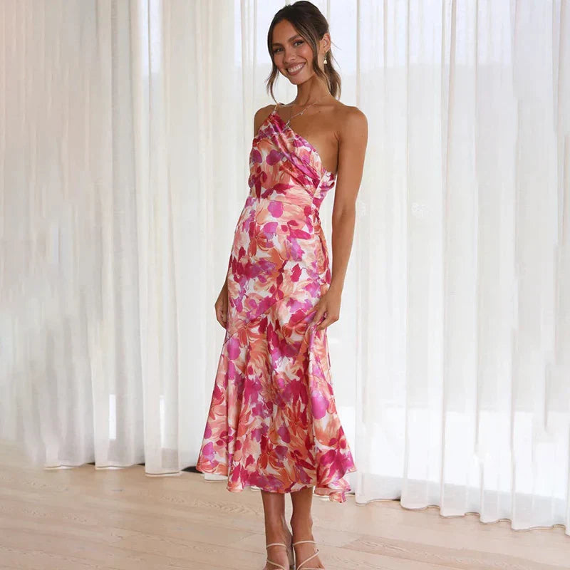 Irina – Schulterbetontes Damenkleid