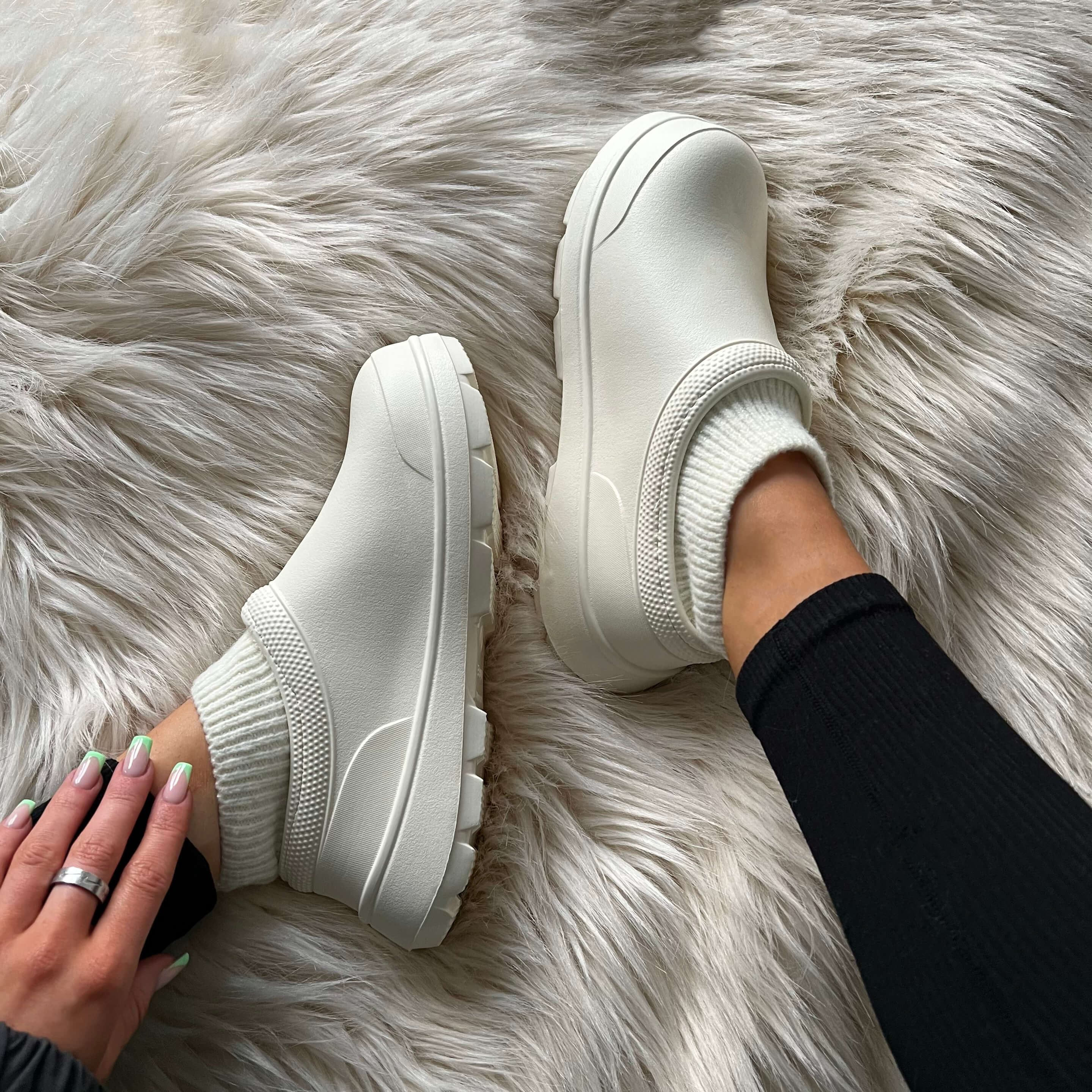 Lorenza – Luxuriöse Komfort-Clogs für Damen