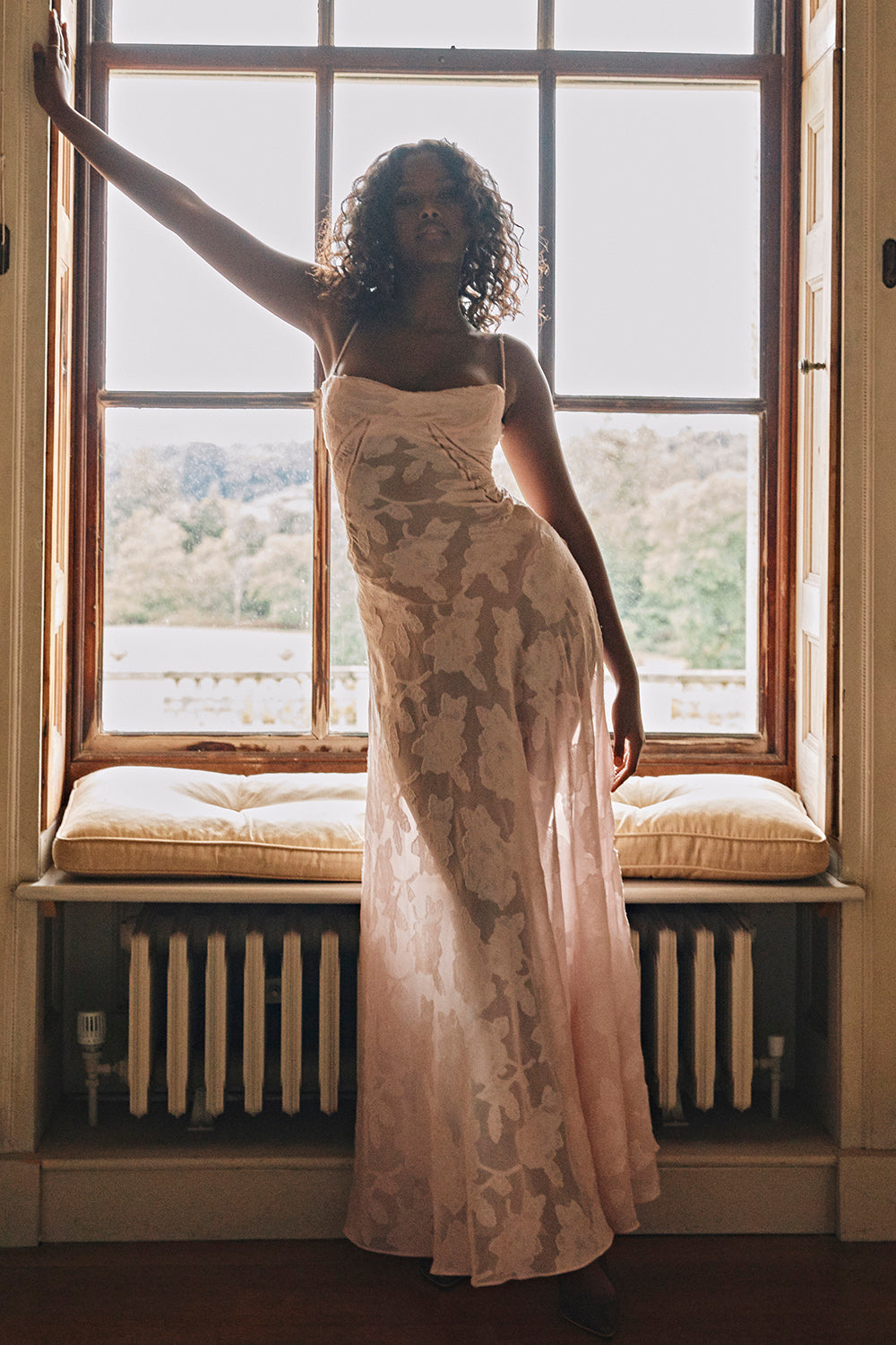 Sofia – Maxikleid mit Spaghettiträgern und Blumenmuster für Damen