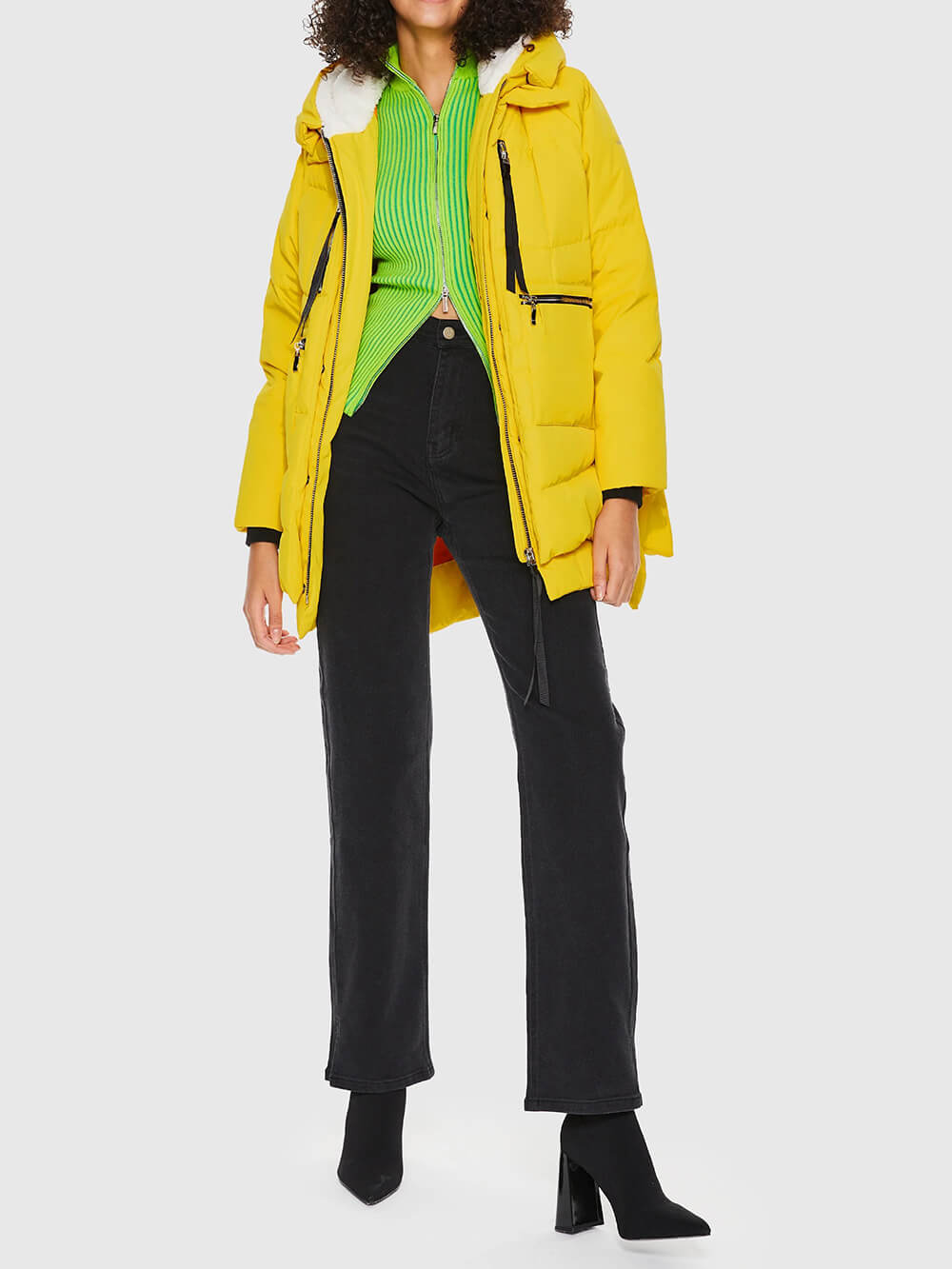Aurélie – Arctic Elegance Damen Winterjacke