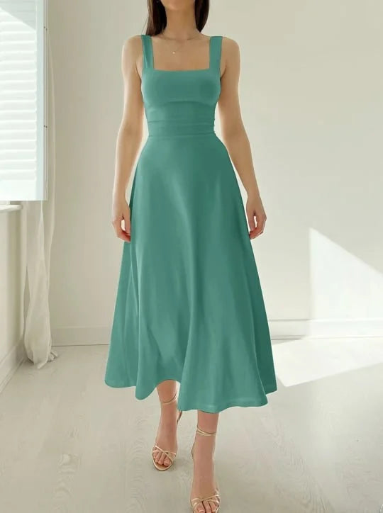 Isabella – Elegantes Damenkleid mit breiten Trägern